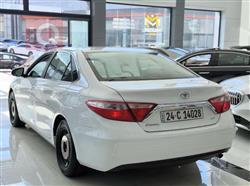 تۆیۆتا کامری